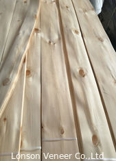 impiallacciatura rotatoria di legno del MDF del taglio del pinus del rotolo dell'impiallacciatura del pino nodoso di 0.7mm