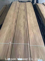 Il MDF Fumed impiallaccia l'impiallacciatura di legno di quercia bianca dell'umidità di larghezza 8% di 120cm