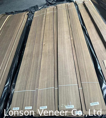 0.4 mm Veneer di legno di quercia europeo affumicato lunghezza 250 cm per mobili