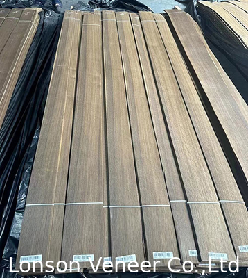 0.4 mm Veneer di legno di quercia europeo affumicato lunghezza 250 cm per mobili